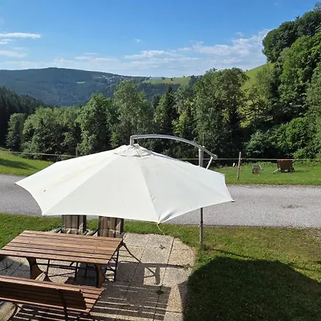 Ofenluger In Idylischer Lage Inkl Garage Und Griller